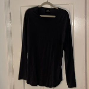 Cuts Clothing NAVY Xl Long sleeve tee. Elongated.